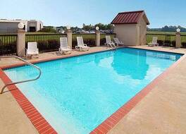 クオリティ イン & スイーツ パイン ブラフ 写真