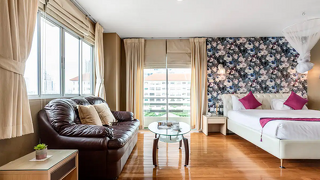 ナラ スイート レジデンス バンコク