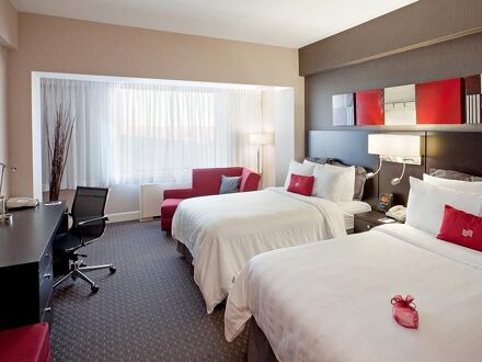 Armon Plaza Montreal Airpt 写真