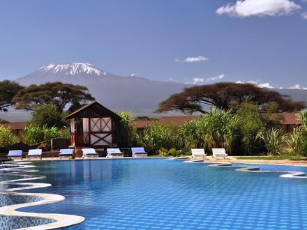 キリマ サファリ キャンプ 写真