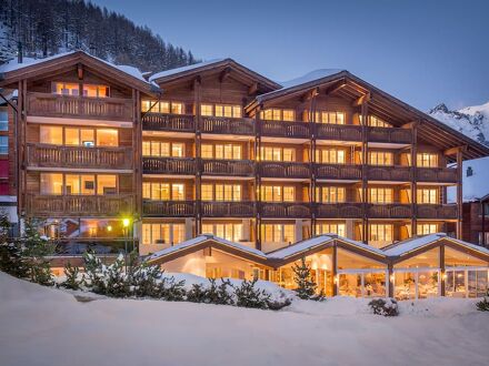 ホテル シュヴァイツァーホフ グルメ & スパ 写真