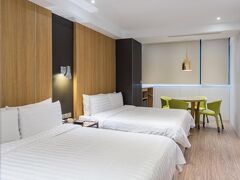 ホテル リラックス II 写真