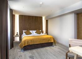 オテル & レストラン ソダデ