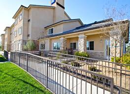 スタジオ 6 ベーカーズフィールド カリフォルニア 写真