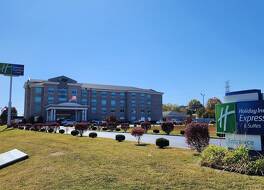 ホリデイ イン エクスプレス & スイーツ サマセット セントラル by IHG 写真