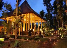 ルマ ボディ プライベート レジデンス ボロブドール 写真