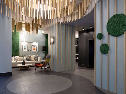 ゼウス エッセンス ブカレスト セントラル 写真