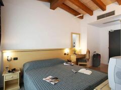 ホテル マリー 写真