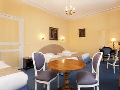 ホテル デュ ケ ヴォルテール 写真