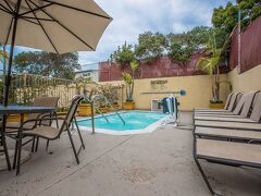 クオリティ イン & スイーツ ハーモサ ビーチ 写真