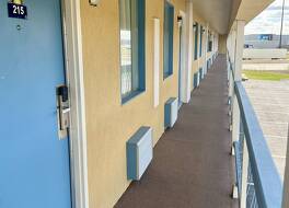 デイズ イン バイ ウィンダム フォート ウェイン 写真