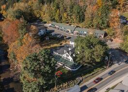 ストウ ビレッジ イン 写真