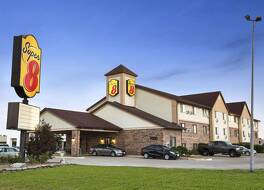 スーパー 8 バイ ウィンダム カーボンデール