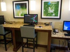 ステイブリッジ スイーツ レキシントン バイ IHG 写真