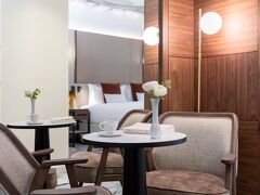 インターコンチネンタル パリ シャンゼリゼ エトワール バイ IHG 写真