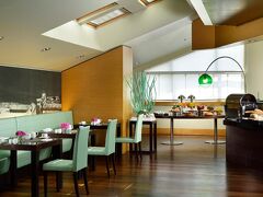 ウナ ホテルズ ナポリ 写真