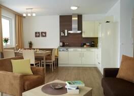 Apart Resort Rabl 写真