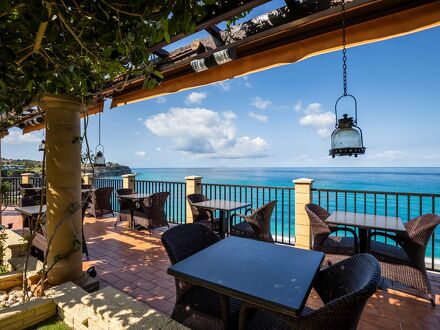 ホテル ロッカ デッラ セナ 写真