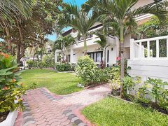 クリスタル ベイ ビーチ リゾート 写真