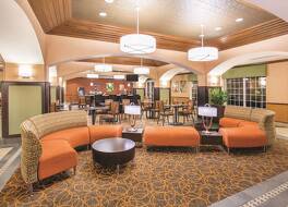 ラ キンタ イン & スイーツ バイ ウィンダム ベントンビル 写真