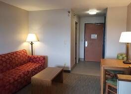 カントリー イン & スイーツ バイ ラディソン、フェアビュー ハイツ、イリノイ 写真