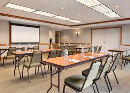 Country Inn & Suites by Radisson, Portage, IN 写真