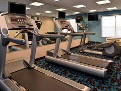 フェアフィールド イン & スイーツ バイ マリオット フォート ウェイン 写真