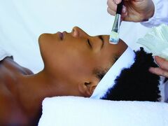 ザ アウトルック イン 写真