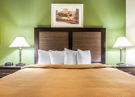 クオリティ イン & スイーツ 写真