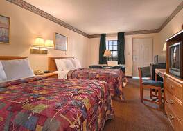 デイズ イン バイ ウィンダム ブラウンズビル 写真