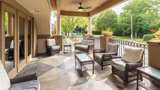 ザ ブールバード イン & ビストロ