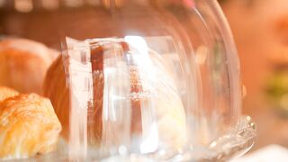 IL CONVENTO DEI FIORI DI SETA