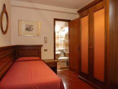 ホテル フォンタナ 写真