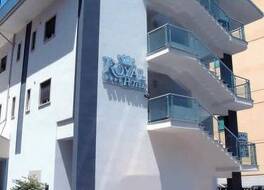 ロイヤル ホテル