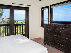 X'tan Ha- The Waterfront 写真