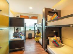 ゴーストップス デリー 写真