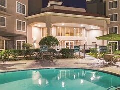 ラ キンタ イン & スイーツ バイ ウィンダム フォートワース ノース 写真