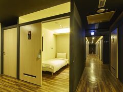 シングル イン高雄 - ホステル (單人房住宿空間高雄館) 写真