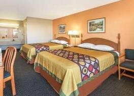 ナイツ イン クローフォードビル 写真