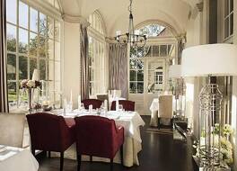 シュロス カルッツォフ