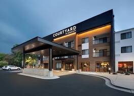 Courtyard by Marriott Grand Rapids Airport 写真