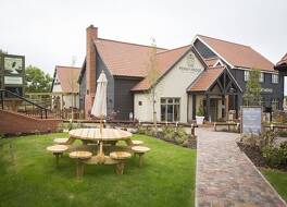 ペニー ヘッジ ウィットビー バイ マーストンズ インズ 写真