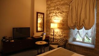 Cristal Grand Kadri Hotel