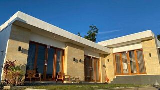 サリ スカイ ヴィラ