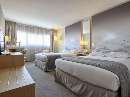 ホテルインパリスCDGエアポート 写真