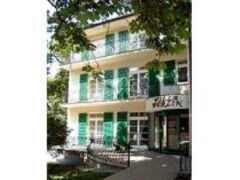 エンサナ ヴィラ トラヤャン 写真