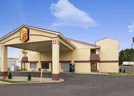 スーパー 8 バイ ウィンダム チャタヌーガ / イースト リッジ