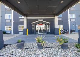 バーガンディ イン & スイーツ バイ OYO エル パソ 写真