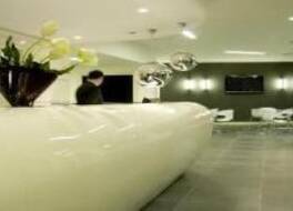 ホーム クラブ スイート ホテル 写真