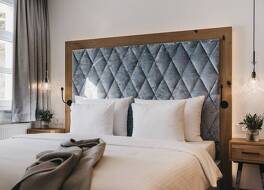 ザ クリスタル ヴァヤ ユニーク 写真